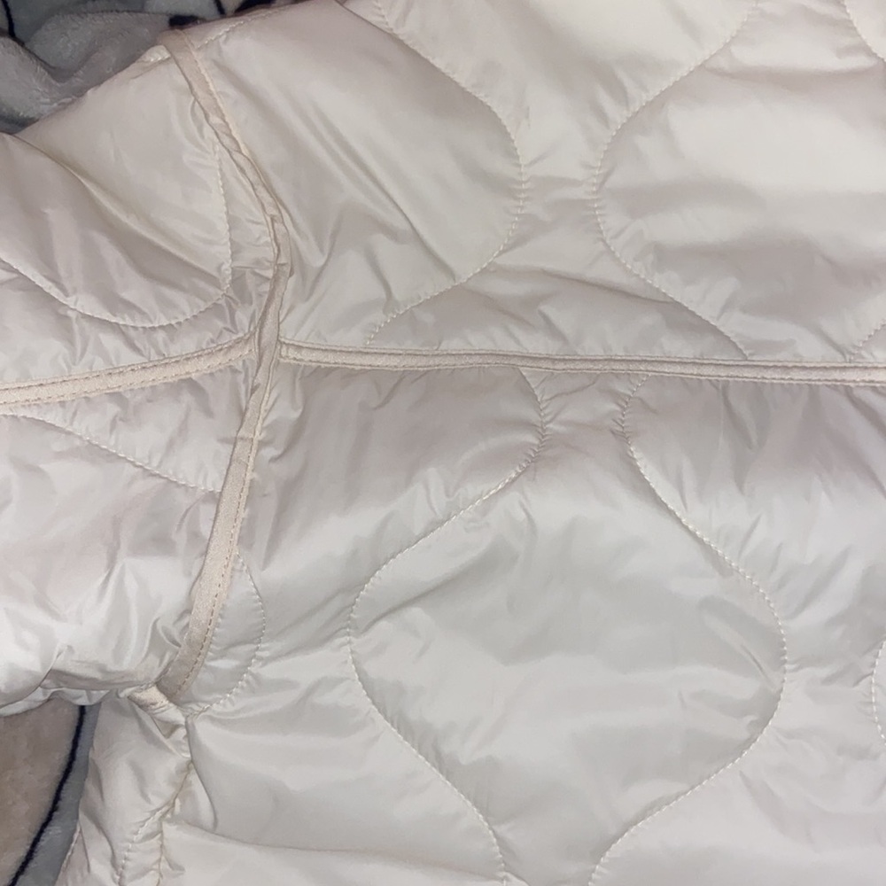 Abercrombie jacket - Picture 7 of 8